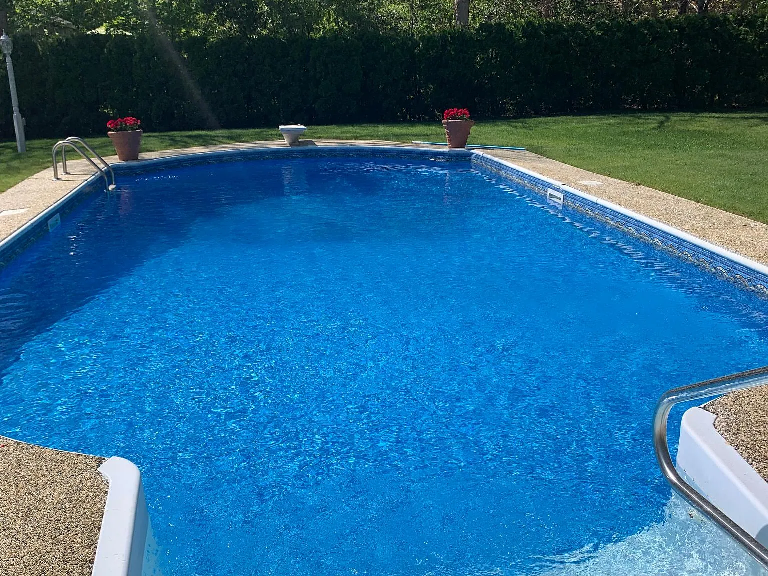 14 Greenville Dr — Photo 3