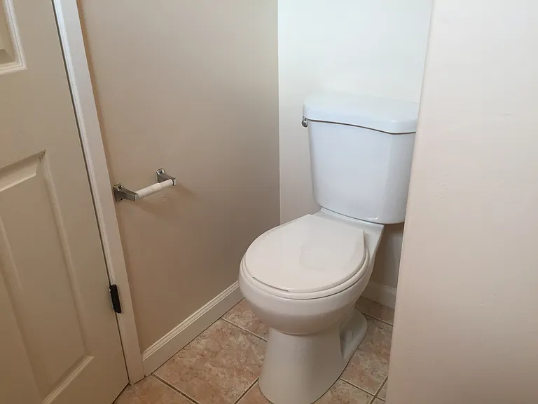 8502 Mainsail Dr — Photo 13