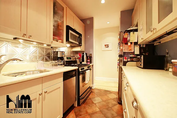 Sold by NMRE | media 15