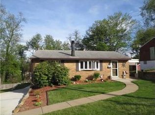 4696 Prescot Dr, Bethel Park, PA 15102