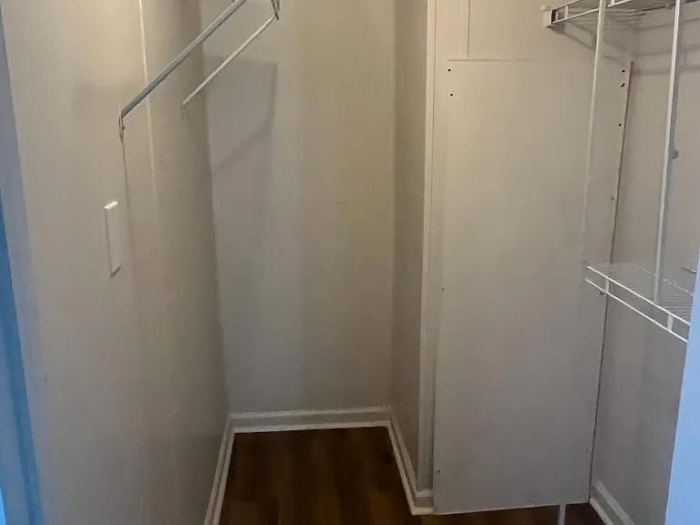 Unit Photo