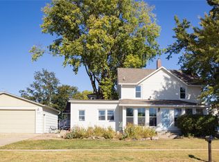 202 2nd St SE, Bondurant, IA 50035