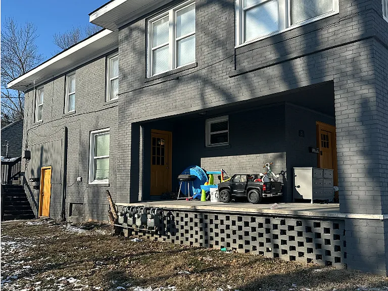 18 Calloway St #4 — Photo 15
