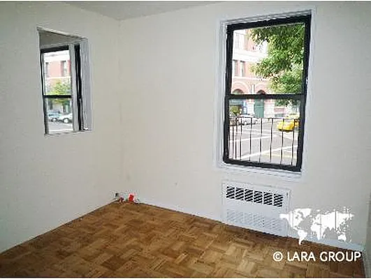 Rented by Lara Group | media 49