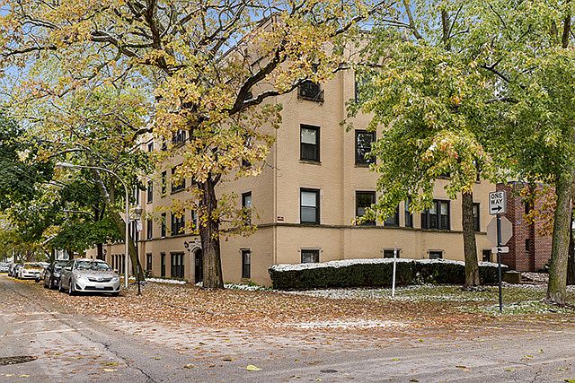 1st image of 7059 N Damen Ave APT 1S