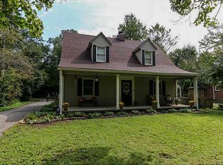 5547 Allisonville Rd, Indianapolis, IN 46220