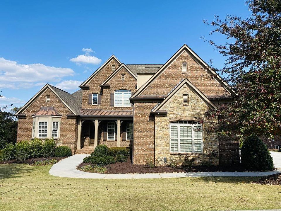 1st image of 375 Pelton Ct