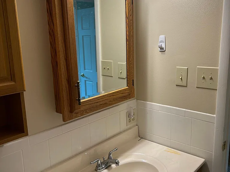 406 Hickory Cir — Photo 13
