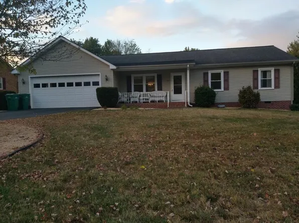 395 Mundy Ct, Broadway, VA 22815