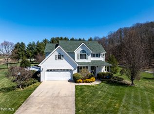 132 Saylor Rd, Gray, TN 37615