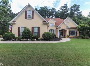 220 Hidden Brook Trl, Fayetteville, GA 30215