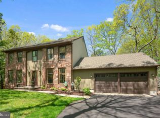 7 Redstone Rdg, Voorhees, NJ 08043
