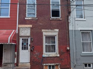 2865 N Leithgow St, Philadelphia, PA 19133