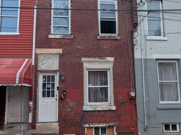 2865 N Leithgow St, Philadelphia, PA 19133