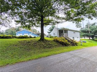 3086 Apollo Rd SE, Carrollton, OH 44615