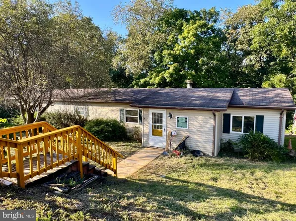 115 Birch Ln, Ridgeley, WV 26753