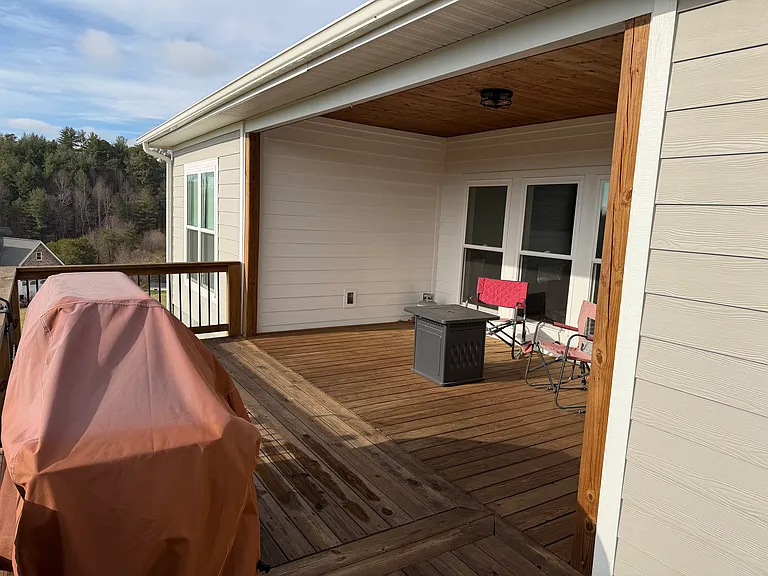 77 Horizon Way — Photo 17