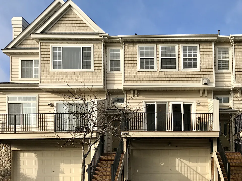 4332 Victor Path