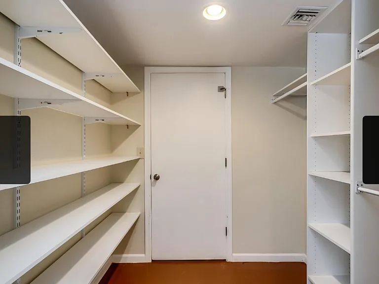 3913 E Montecito St — Photo 22