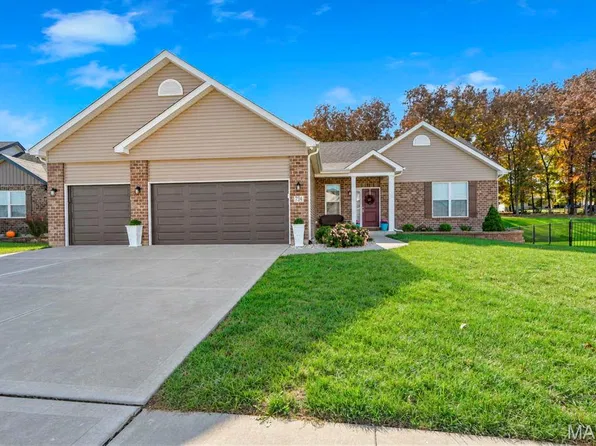 734 Lost Canyon Blvd, Wentzville, MO 63385