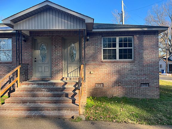 2nd image of 603 Church St #B4