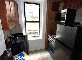 356 S 1st St #4, Brooklyn, NY 11211