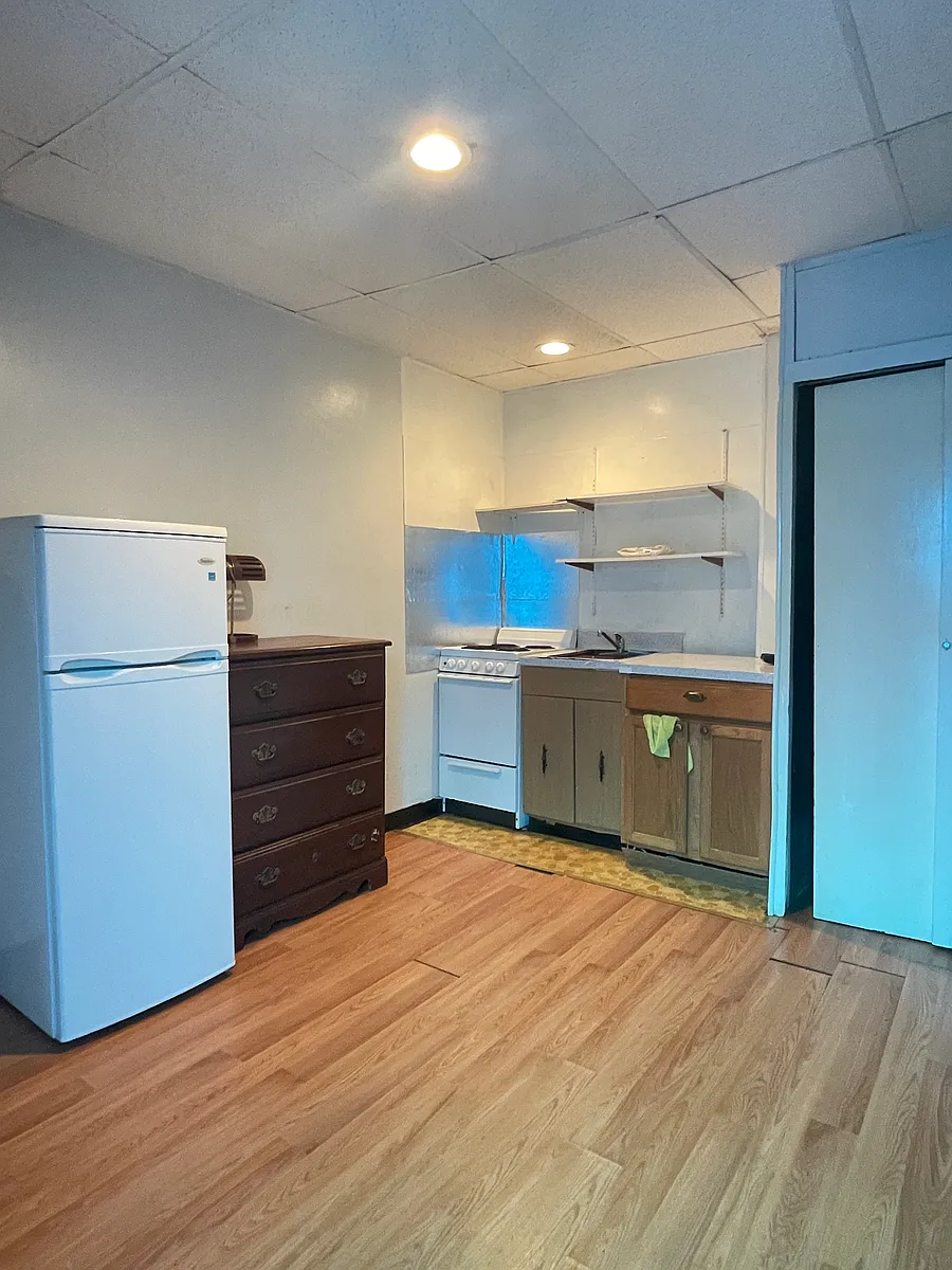Building Photo - 745 Porter St #1