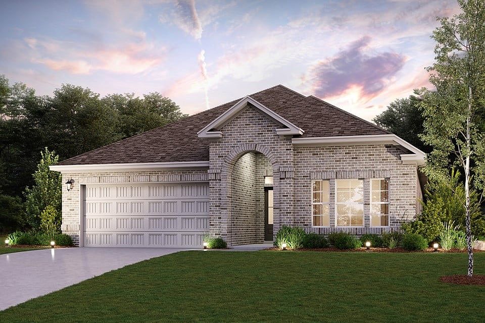 1st image of 755 Lauren Grove Ln