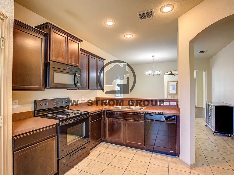 10953 Caldwell Ln — Photo 16