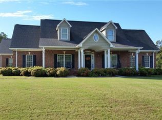311 N Wind Dr, Winston Salem, NC 27127