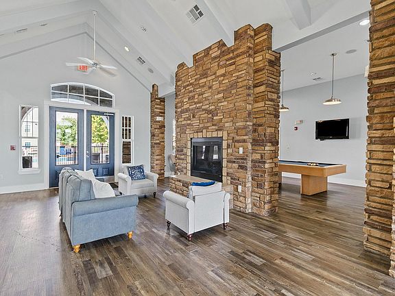 Clubhouse Lounge