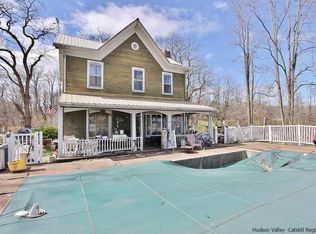 689 Ulster Landing Rd, Saugerties, NY 12477