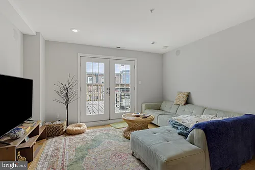 530 E Girard Ave #2 Photo 1