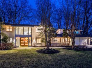 8023 Fenway Rd, Bethesda, MD 20817