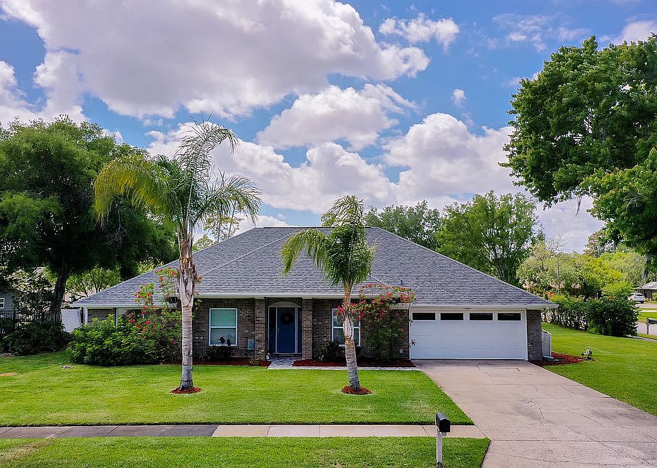 5950 Katona Drive Front