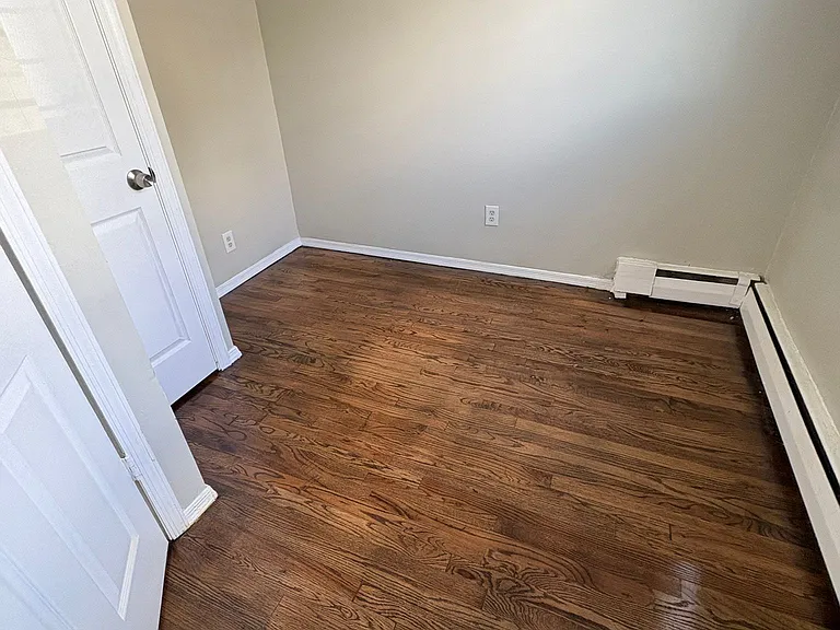 48 Carteret St #B17 — Photo 3