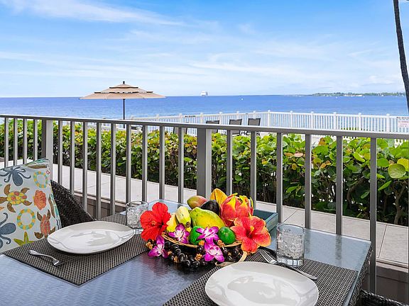 4th image of 75-6016 Alii Dr APT 192