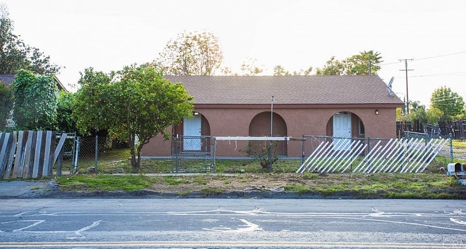 2nd image of 9910 Linden Ave