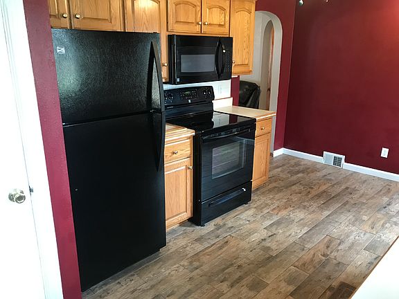 5th image of 1609 N Main St