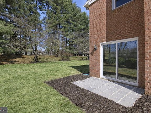 5th image of 13412 Doncaster Ln