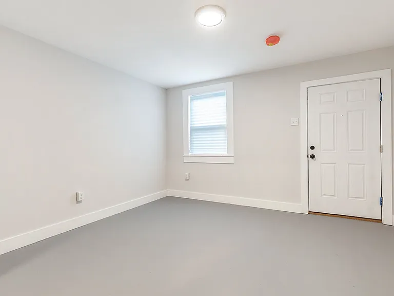 2536 Conti St — Photo 8