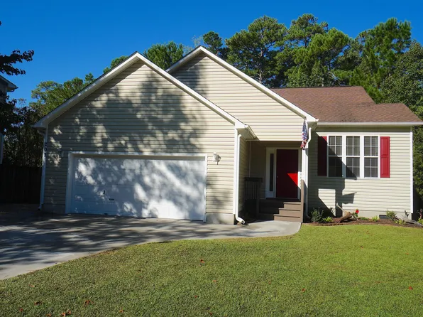 203 N Holland Point Drive, Stella, NC 28582