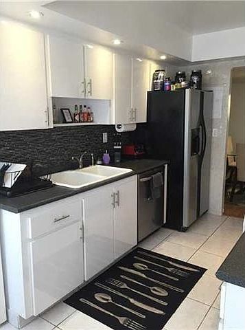 1st image of 18011 Biscayne Blvd APT 701