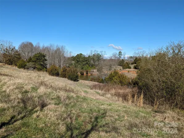 1225 Lavender Rd, Grover, NC 28073
