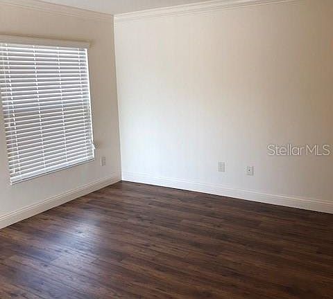 5th image of 530 Aranda Ln