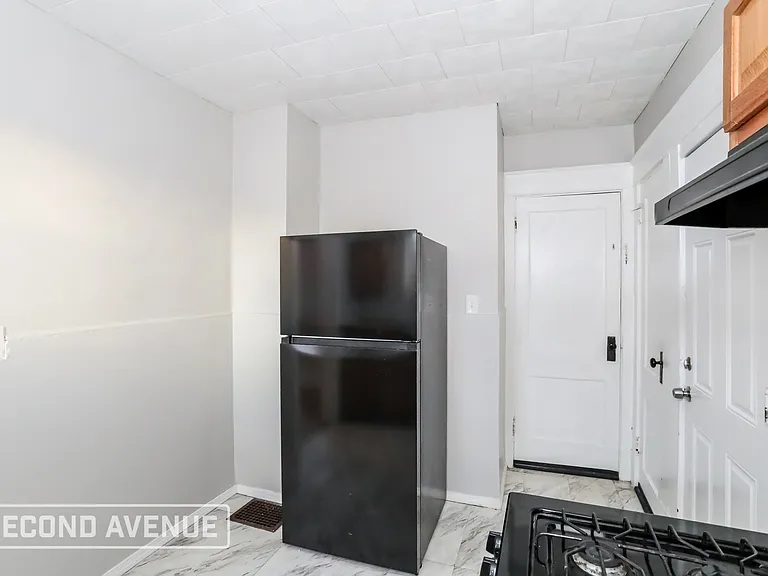4055 Palos St — Photo 11
