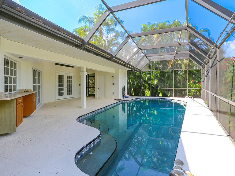 1040 Moon Lake Dr — Photo 25
