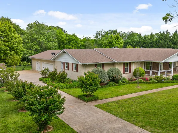 2026 Hickory Valley Rd, Chattanooga, TN 37421