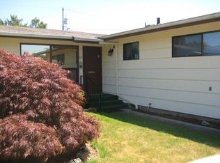 1128 19th Ave, Longview, WA 98632