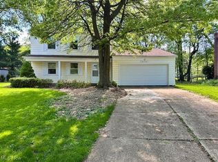 4656 Wilburn Dr, South Euclid, OH